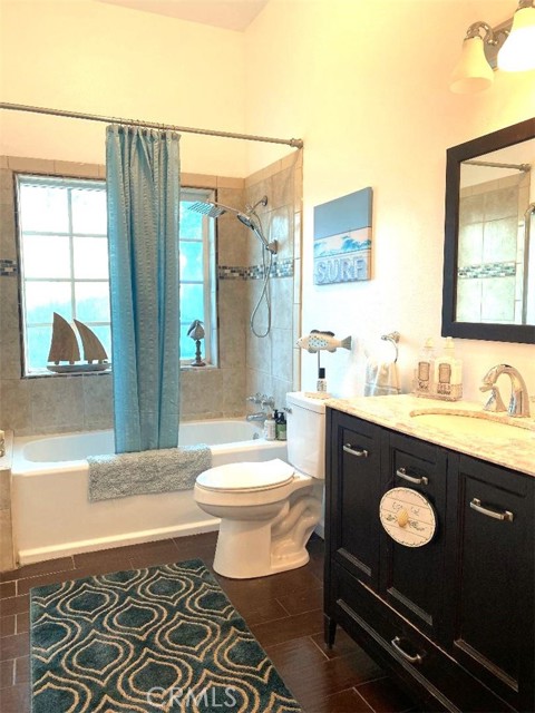 Detail Gallery Image 26 of 55 For 23711 California Ave, Hemet,  CA 92545 - 5 Beds | 3 Baths