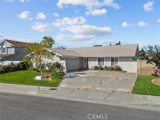 Detail Gallery Image 2 of 37 For 25536 Old Course Way, Valencia,  CA 91355 - 3 Beds | 2 Baths