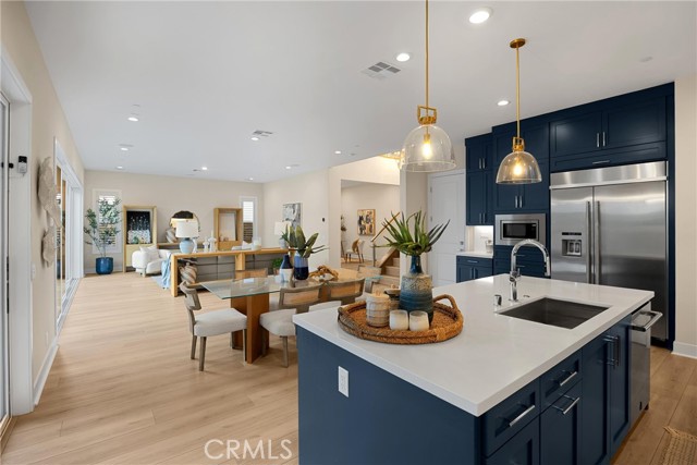 160 Royal, Lake Forest CA: https://media.crmls.org/medias/892cb588-bbff-40c4-a436-bc9b804072b8.jpg