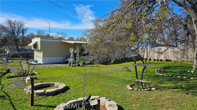 Detail Gallery Image 2 of 31 For 16004 18th Ave, Clearlake,  CA 95422 - 2 Beds | 2 Baths