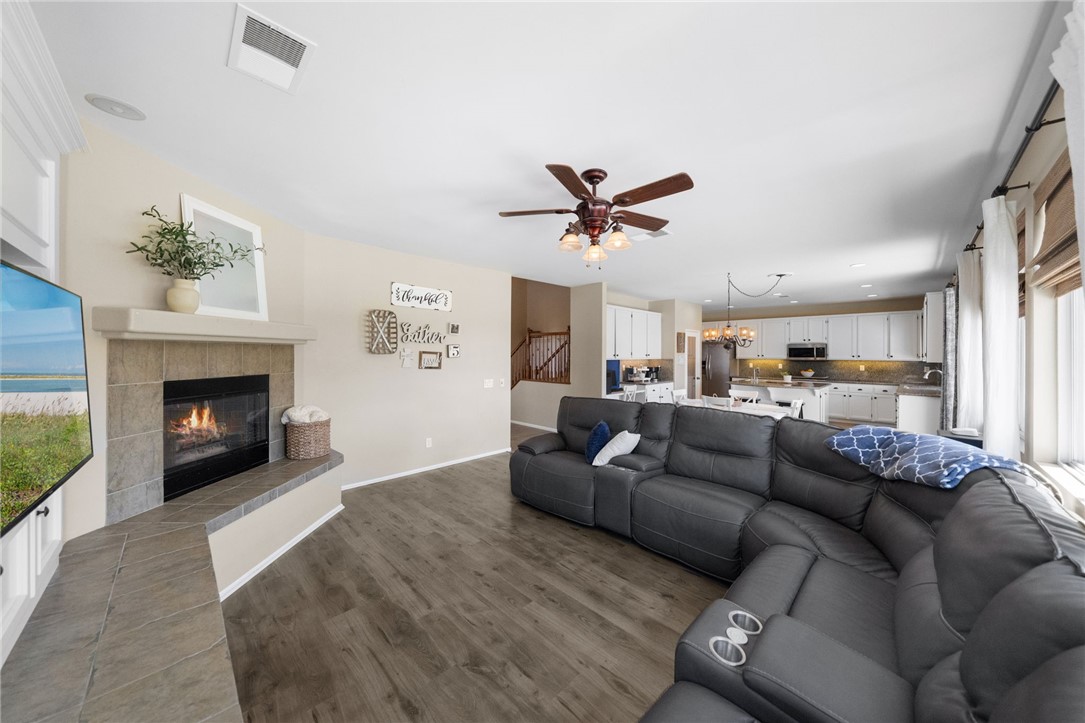 Detail Gallery Image 15 of 60 For 41772 Springbrook Ct, Murrieta,  CA 92562 - 6 Beds | 3/1 Baths