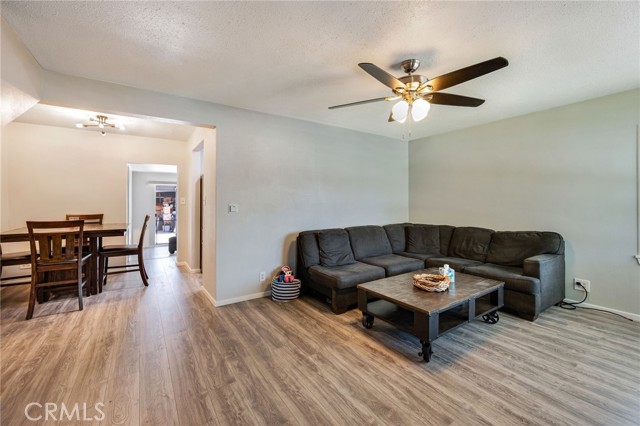 Detail Gallery Image 7 of 37 For 6008 Dunrobin Ave, Lakewood,  CA 90713 - 2 Beds | 1 Baths