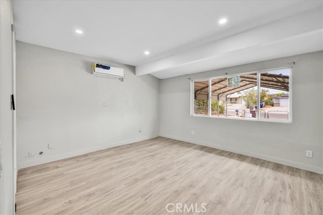 73355 Sun Valley Drive, 29 Palms CA: https://media.crmls.org/medias/892ddd98-f288-4a98-8e84-95a24a26bcef.jpg
