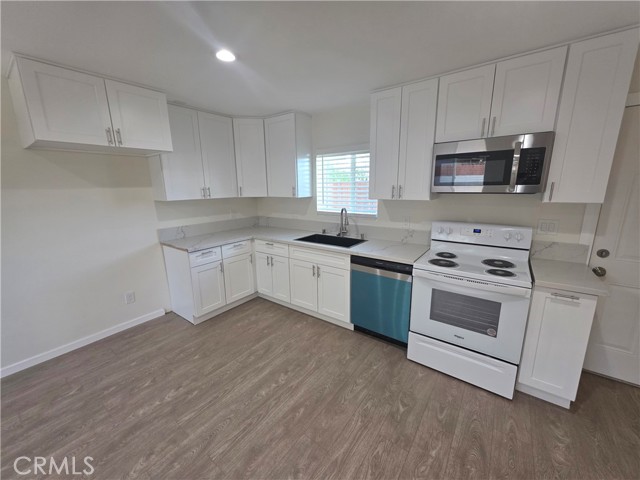 1204 E Avenue Q4, Palmdale CA: https://media.crmls.org/medias/892f2002-e272-4b62-8917-41aaad3b9042.jpg