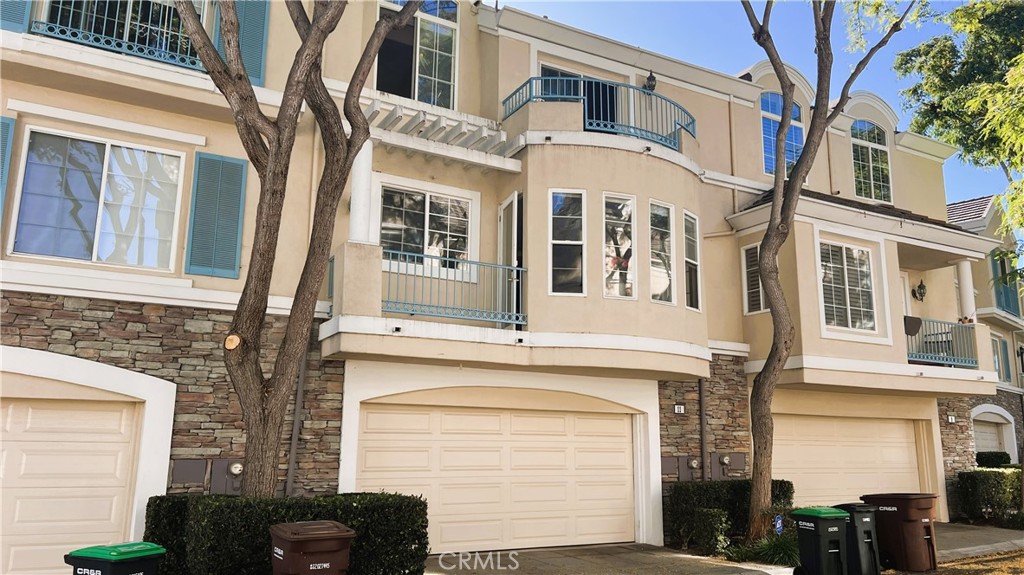 MLS #OC26150049 image #1