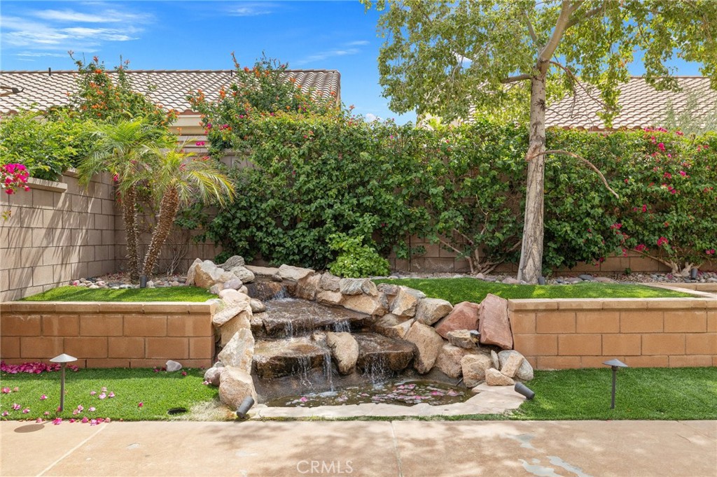 MLS #OC25096888 img 40