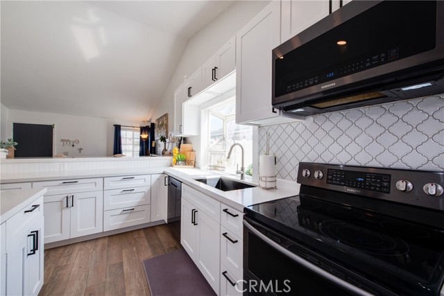 Detail Gallery Image 28 of 33 For 10444 Charleston Dr, Riverside,  CA 92503 - 4 Beds | 2 Baths