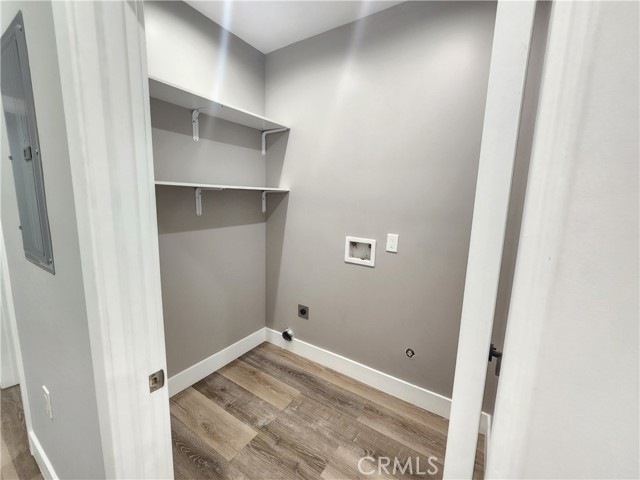 Detail Gallery Image 21 of 59 For 6227 Orion, Van Nuys,  CA 91411 - 3 Beds | 2 Baths