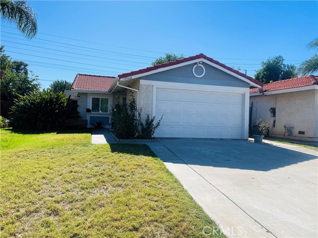 Detail Gallery Image 2 of 28 For 1960 Overland St, Colton,  CA 92324 - 2 Beds | 1 Baths