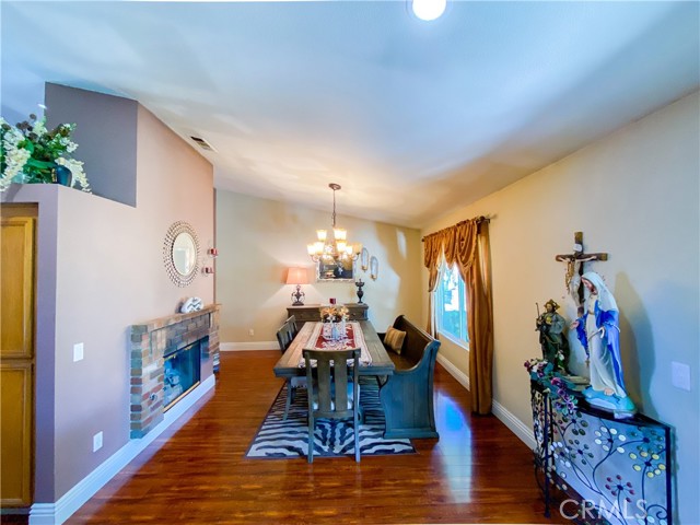 Detail Gallery Image 12 of 41 For 3320 Kipper, Palmdale,  CA 93535 - 4 Beds | 2 Baths