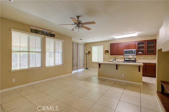 Detail Gallery Image 14 of 55 For 1492 Antioch Ct, Merced,  CA 95348 - 5 Beds | 2/1 Baths