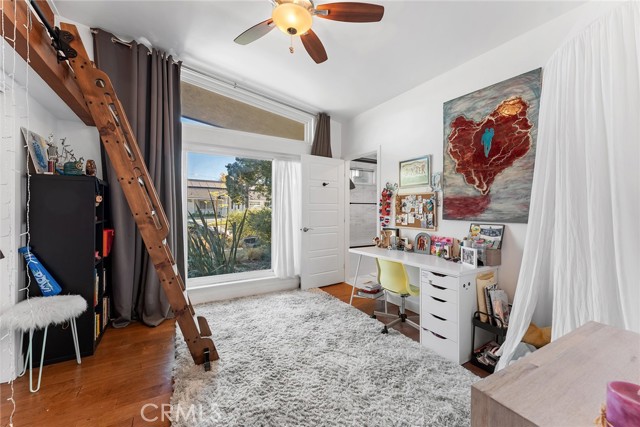 4835 Almidor Avenue, Woodland Hills CA: https://media.crmls.org/medias/8933770a-be3f-46f9-899f-f1fca9dc9dd9.jpg