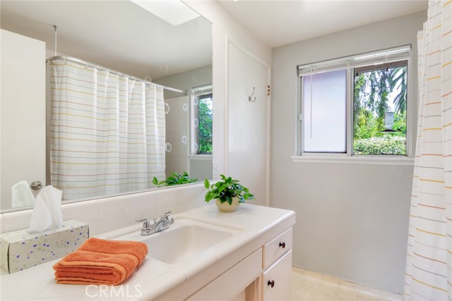 Detail Gallery Image 27 of 35 For 130 Sunridge Way, Redlands,  CA 92373 - 3 Beds | 2 Baths