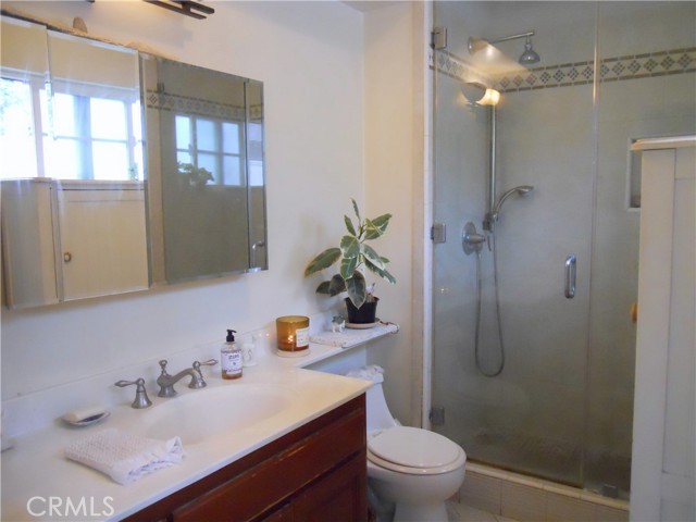 Detail Gallery Image 25 of 32 For 448 S Vecino, Covina,  CA 91723 - 3 Beds | 3 Baths