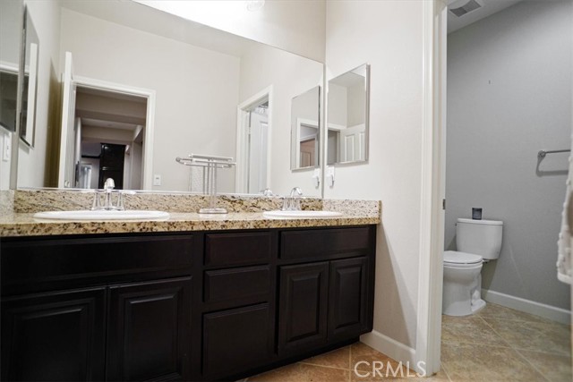 Detail Gallery Image 23 of 48 For 22518 Brightwood Pl, Saugus,  CA 91350 - 5 Beds | 4/1 Baths
