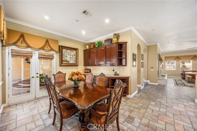 Detail Gallery Image 24 of 65 For 652 Fairway Dr, Redlands,  CA 92373 - 5 Beds | 4/1 Baths
