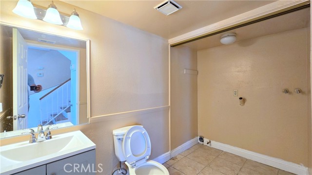 7960 Eugenia Avenue, Fontana CA: https://media.crmls.org/medias/8938ec42-8163-4300-afbe-81a7223ba090.jpg