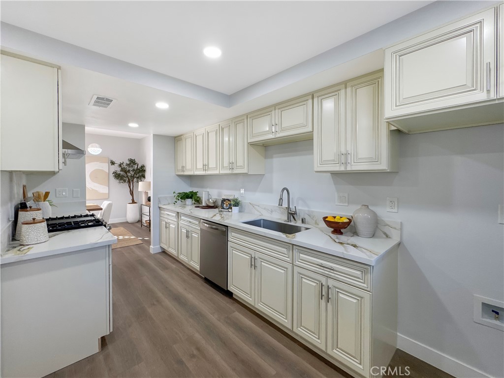 MLS #CV26011396 image #11