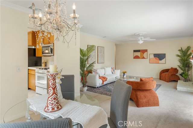 35230 San Carlos Street, Yucaipa CA: https://media.crmls.org/medias/8939e581-9946-42ed-8cc0-35e937a5808e.jpg