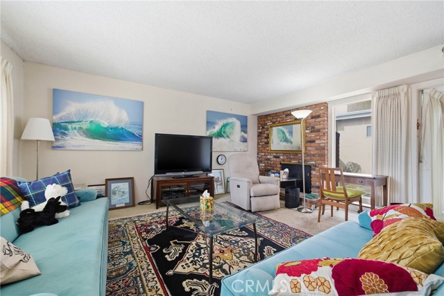 Detail Gallery Image 12 of 40 For 429 Carnation Ave, Corona Del Mar,  CA 92625 - – Beds | – Baths