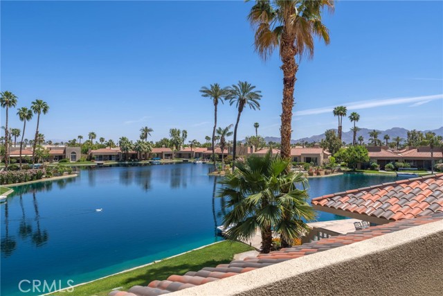 Detail Gallery Image 5 of 12 For 189 Desert Lakes Dr, Rancho Mirage,  CA 92270 - 2 Beds | 2 Baths