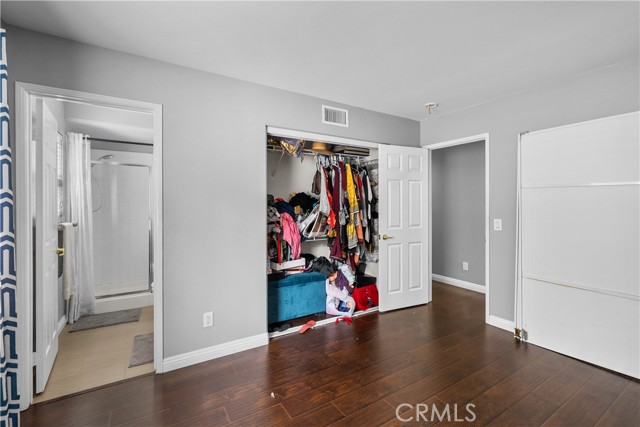 Detail Gallery Image 16 of 40 For 26426 Cardinal Dr, Canyon Country,  CA 91387 - 5 Beds | 4 Baths