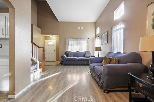 Detail Gallery Image 10 of 61 For 810 River Raft Ct, Modesto,  CA 95351 - 4 Beds | 3 Baths