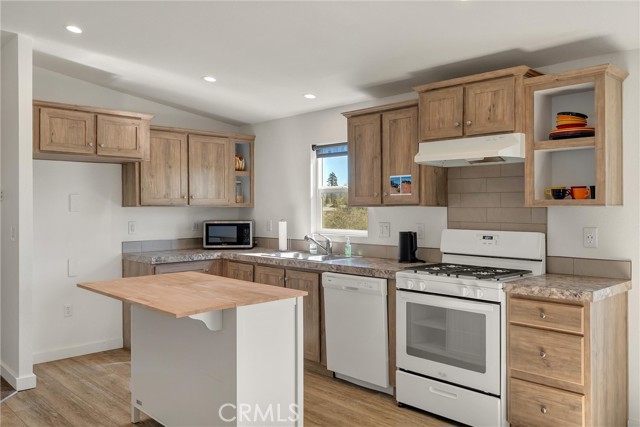 Detail Gallery Image 15 of 36 For 6530 Daphne, Paradise,  CA 95969 - 2 Beds | 2 Baths