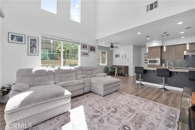 7387 Solstice Place, Rancho Cucamonga CA: https://media.crmls.org/medias/893d0c69-10cd-4134-90e6-2f6d439e29f4.jpg