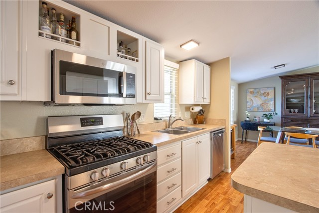 Detail Gallery Image 16 of 74 For 38150 Overview, Temecula,  CA 92592 - 4 Beds | 2 Baths