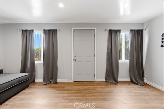 Detail Gallery Image 3 of 33 For 261 S Muscott, San Bernardino,  CA 92410 - 2 Beds | 1 Baths