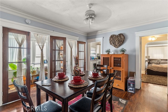 841 Cherry Avenue, Long Beach CA: https://media.crmls.org/medias/8940059e-6605-471e-bc62-9113bd43b2b2.jpg