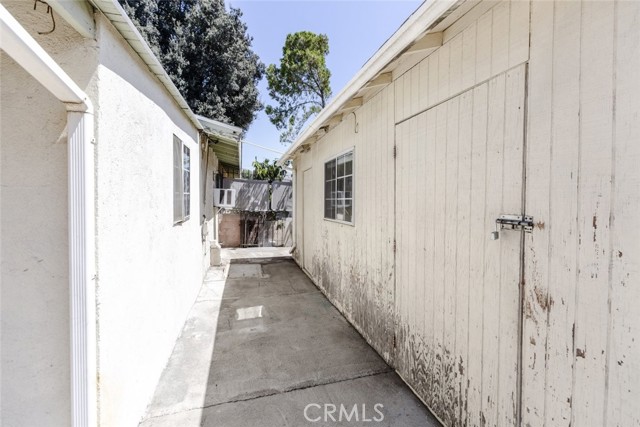 Detail Gallery Image 35 of 37 For 11523 Vanport Ave, Sylmar,  CA 91342 - 3 Beds | 2 Baths