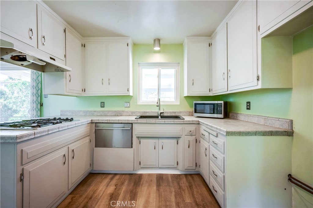 MLS #IV25095708 image #11