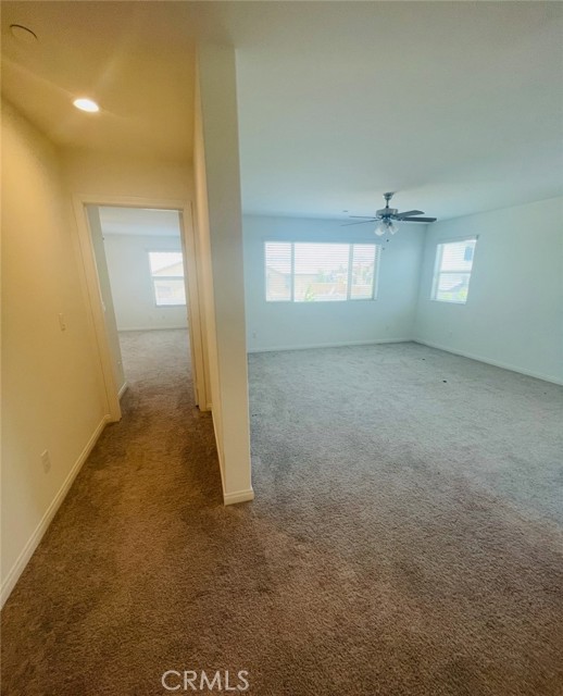 4639 Eagle Avenue, Perris CA: https://media.crmls.org/medias/8942a197-bc8d-43cb-af34-f8b59132c352.jpg