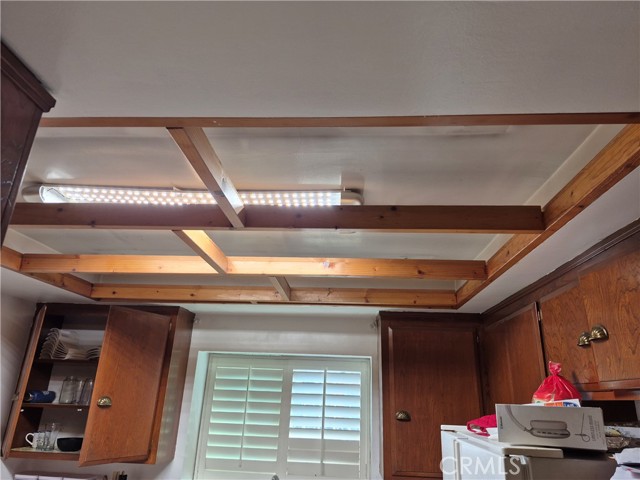 Detail Gallery Image 3 of 8 For 12621 S Hoover, Los Angeles,  CA 90044 - 4 Beds | 3 Baths