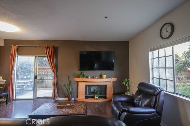 Detail Gallery Image 5 of 25 For 3920 Maxson Road #B,  El Monte,  CA 91732 - 4 Beds | 2/1 Baths