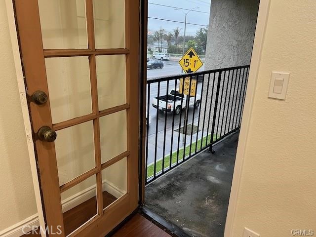 Detail Gallery Image 11 of 15 For 13772 Euclid St #3,  Garden Grove,  CA 92843 - 2 Beds | 2/1 Baths