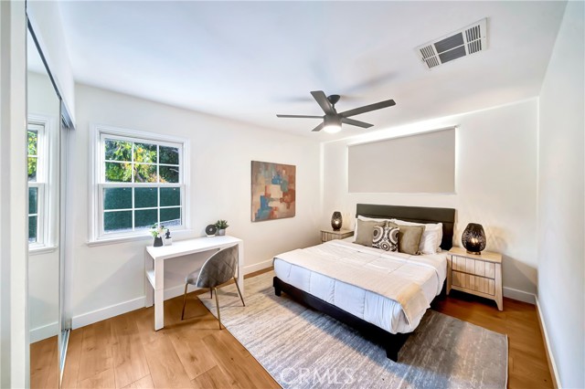 20742 Lull Street, Winnetka CA: https://media.crmls.org/medias/894396c8-4014-4b42-8095-2ce057417c0a.jpg