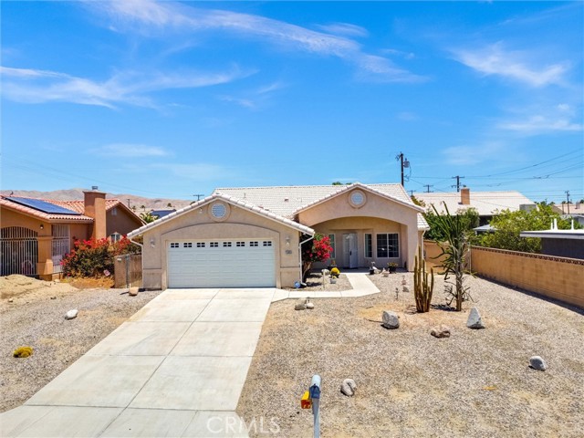 15900 Avenida Atezada, Desert Hot Springs CA: https://media.crmls.org/medias/894401ac-7b0b-401c-9843-385865110f0c.jpg