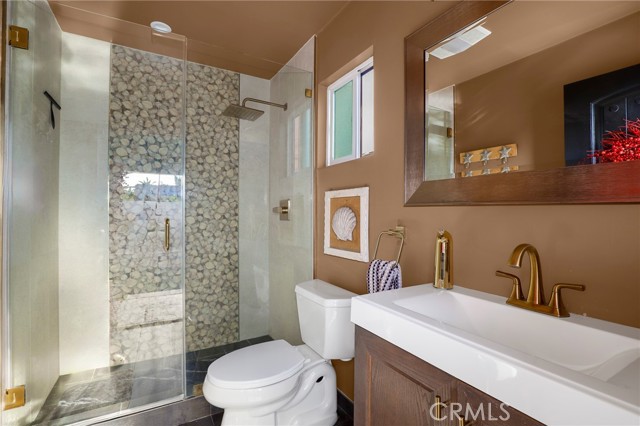 Detail Gallery Image 21 of 40 For 2185 Paloma, Pasadena,  CA 91104 - 3 Beds | 3 Baths