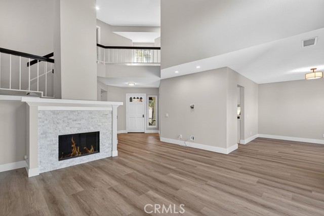 Image 4 of 31 For 783 Ruby Lane