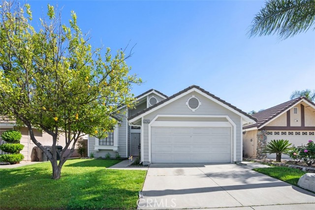 Detail Gallery Image 1 of 31 For 12763 Henshaw Ct, Rancho Cucamonga,  CA 91739 - 4 Beds | 2 Baths