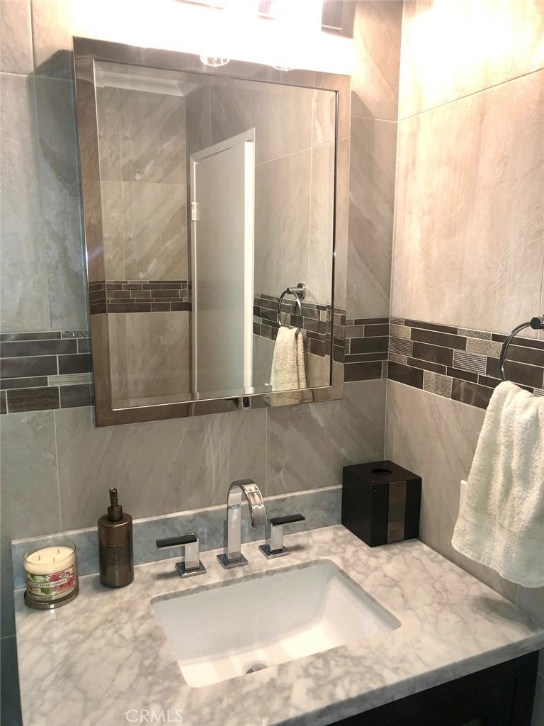 https://media.crmls.org/medias/8945c530-3300-4602-8846-18bdfcebaded.jpg?preset=X-Large