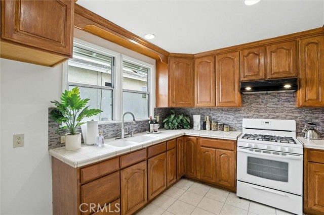 2709 W 109th Street, Inglewood CA: https://media.crmls.org/medias/89470a48-38fd-402d-b013-a9404be891d5.jpg