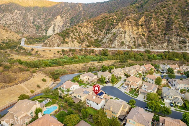 27 Silver Forest Court, Azusa CA: https://media.crmls.org/medias/89480b5c-af7b-440a-b8af-0259784a6c86.jpg