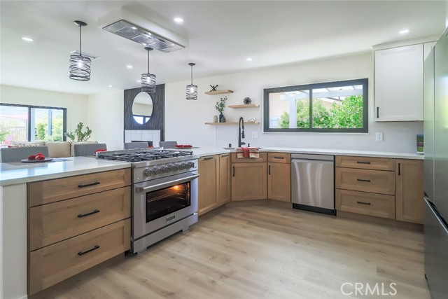 Detail Gallery Image 4 of 34 For 26120 Adamor Rd, Calabasas,  CA 91302 - 4 Beds | 2 Baths