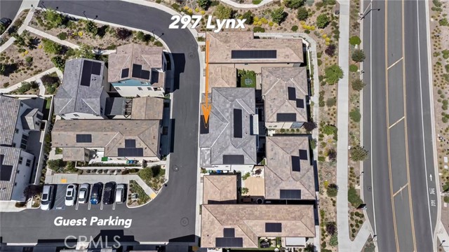 297 Lynx, Irvine CA: https://media.crmls.org/medias/89490038-d8ea-4bc2-aa0e-8e5fa1e477db.jpg