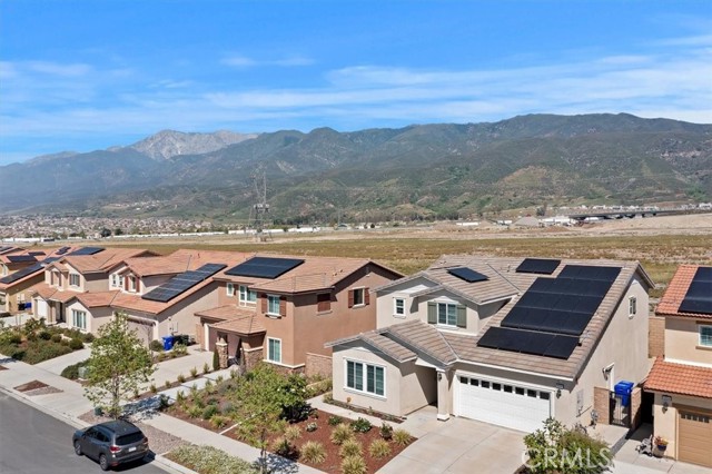 Detail Gallery Image 43 of 44 For 15816 Parry Peak, Fontana,  CA 92336 - 4 Beds | 3/1 Baths