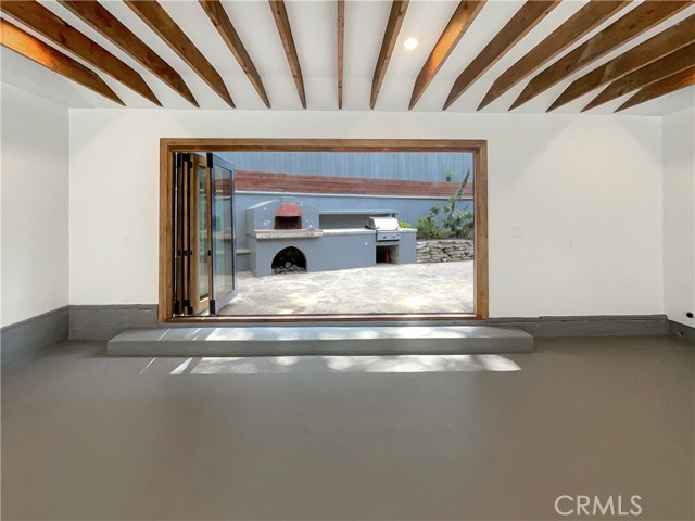 2252 Verde Oak Drive, Los Angeles CA: https://media.crmls.org/medias/8949f92e-4ec0-4f4c-b948-4869fb2f85e0.jpg